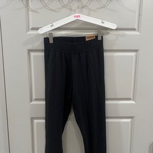 PINK Victoria's Secret Black Ultimate High Waisted Leggings NWT